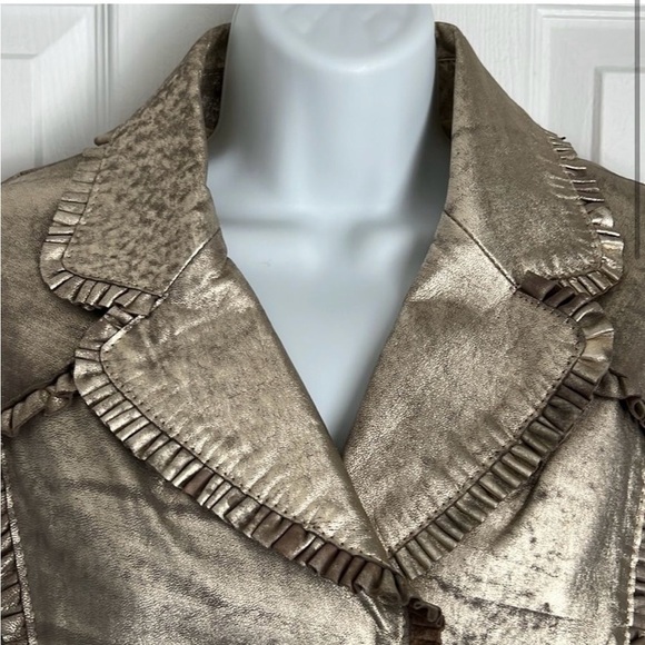 Amorimiei Milan Distressed Gold Leather Blazer with ruffle details, Size 10 - Picture 2 of 15
